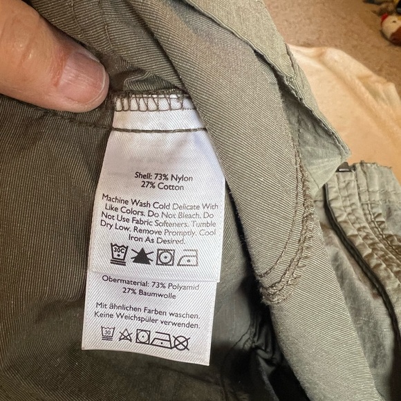 Eddie Bauer women’s  Green Hooded Jacket - Picture 4 of 7